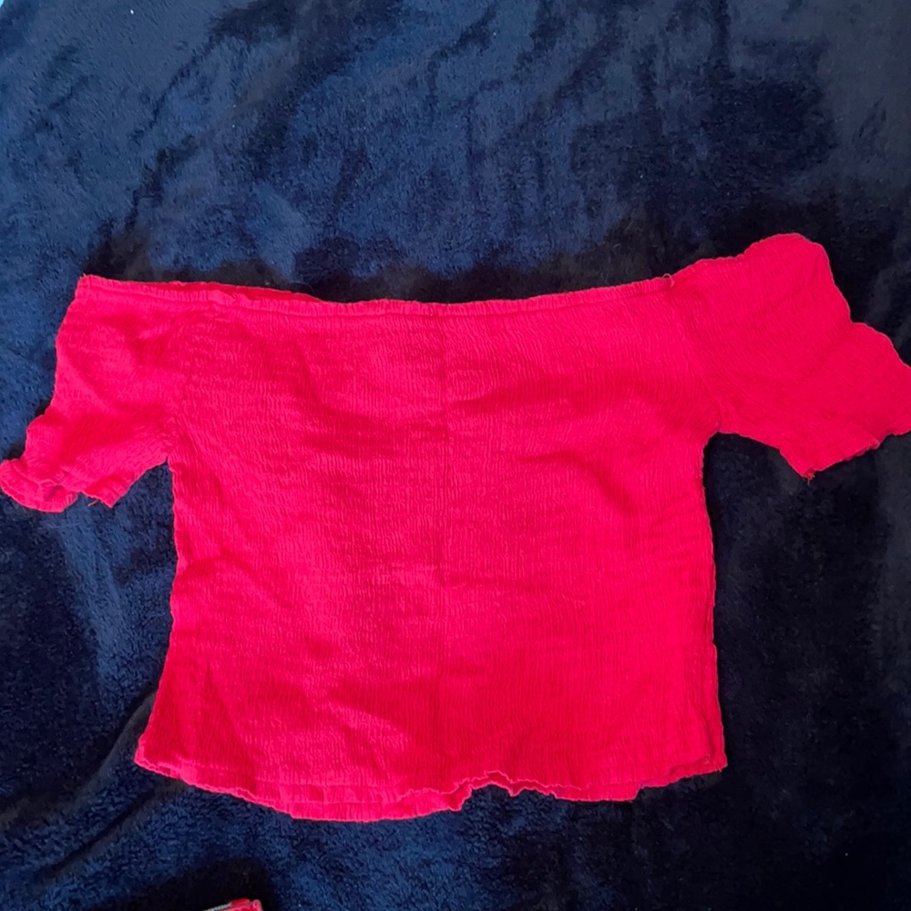 Red crop top
